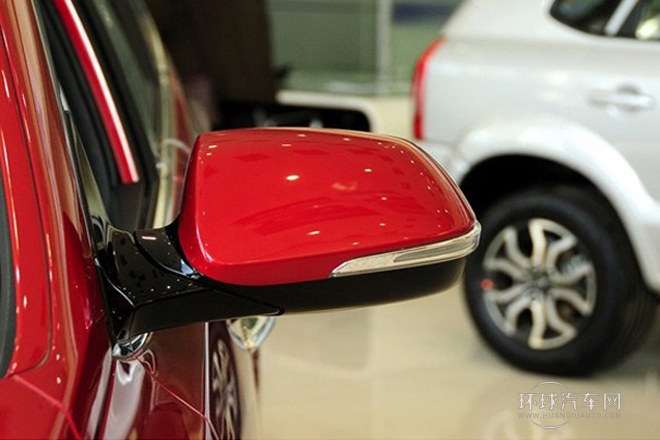 2013款 3.3L 7座旗艦版