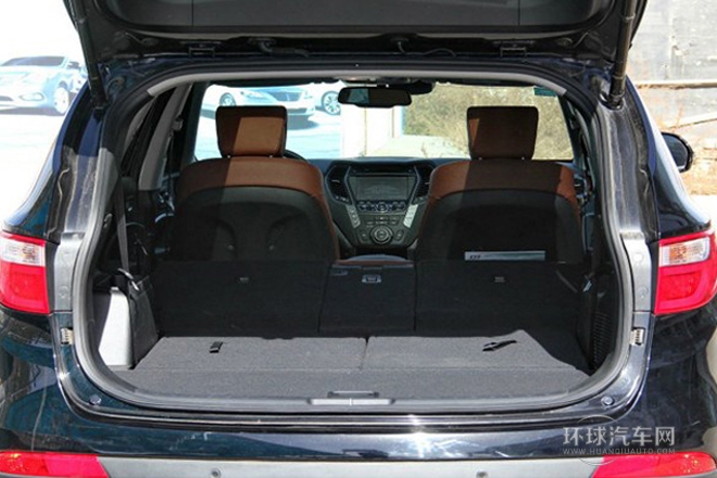 2013款 3.0L 7座棕色內飾旗艦版