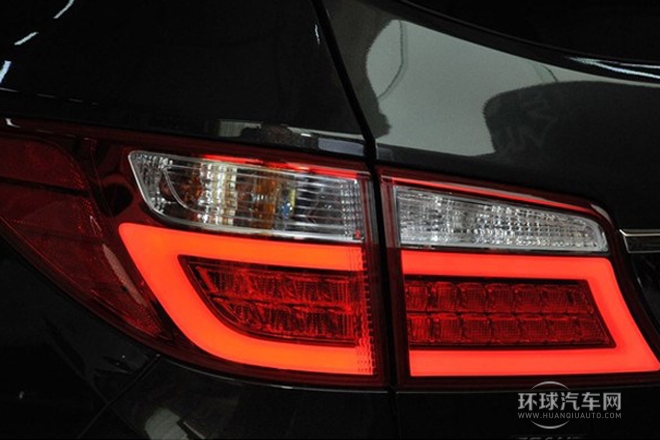 2013款 3.0L 7座棕色內(nèi)飾旗艦版