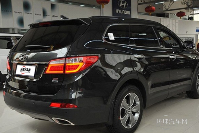 2013款 3.0L 7座棕色內飾旗艦版