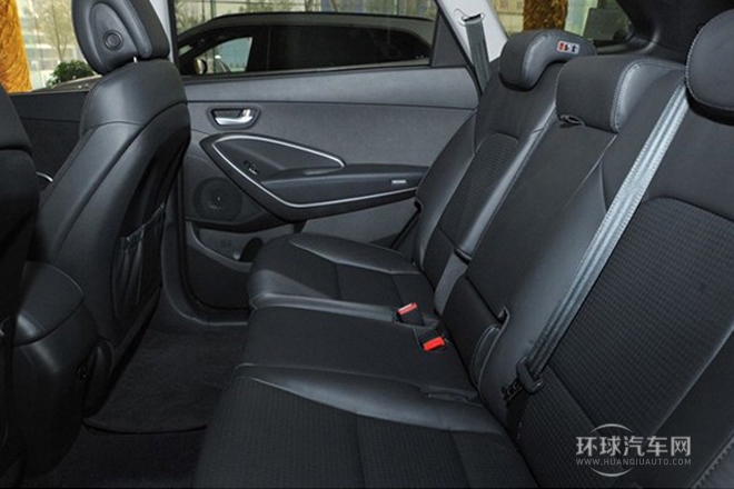 2013款 3.0L 7座旗艦版