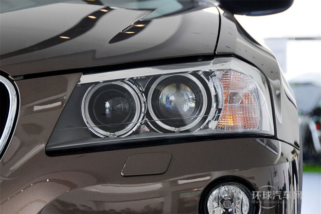 2013款 改款 xDrive20i 豪華型