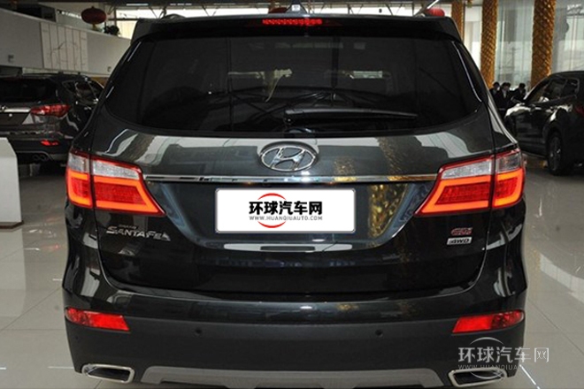 2013款 3.0L 6座棕色內飾旗艦版