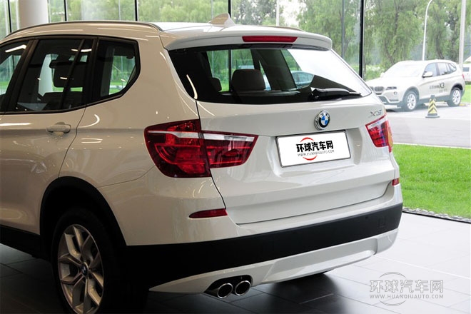 2013款 改款 xDrive28i 領(lǐng)先型