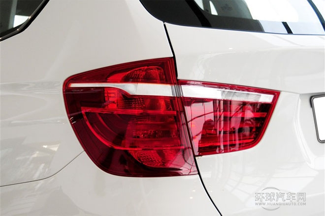 2013款 改款 xDrive35i 豪華型