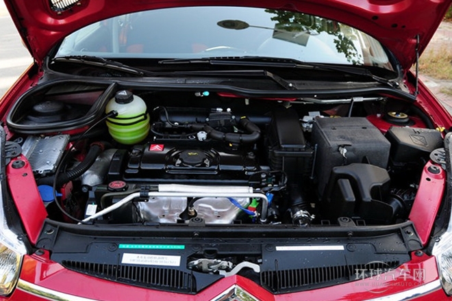 2013款 CROSS 1.6L 自動(dòng)運(yùn)動(dòng)型