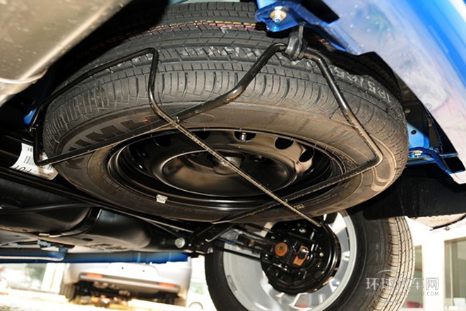 2012款 1.6L 自動(dòng)運(yùn)動(dòng)型