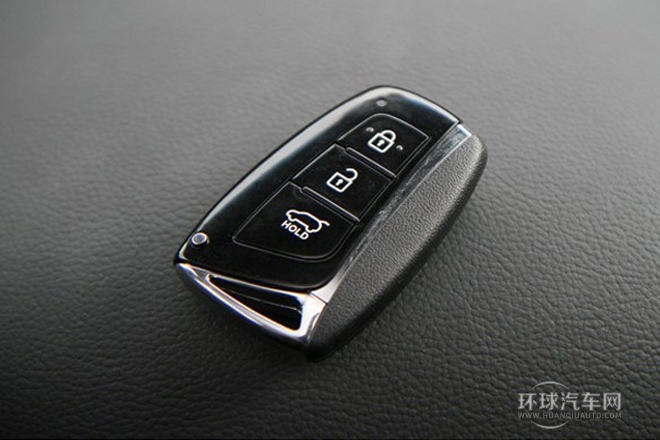 2013款 3.0L 7座豪華版