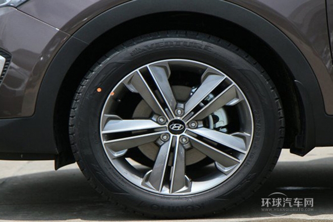 2013款 3.0L 7座豪華版