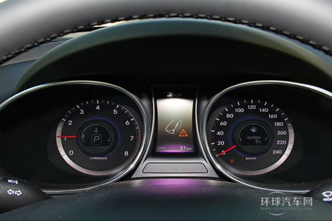 2013款 3.0L 6座豪華版