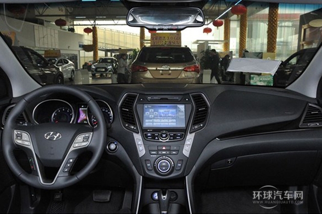 2013款 3.0L 6座豪華版
