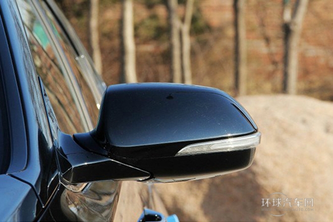 2013款 3.0L 6座豪華版