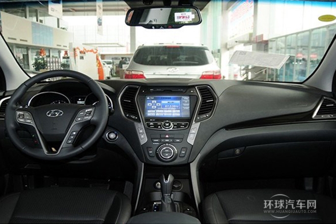 2013款 3.0L 6座舒適版