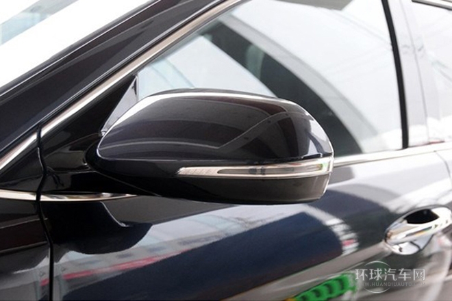 2013款 3.0L 6座舒適版