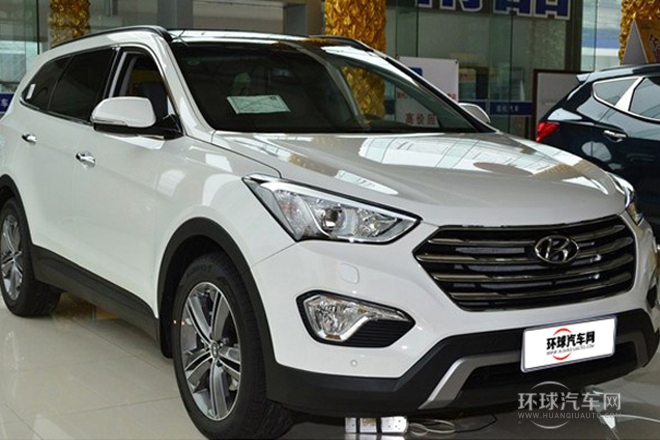 2013款 2.2T 7座棕色內飾旗艦版