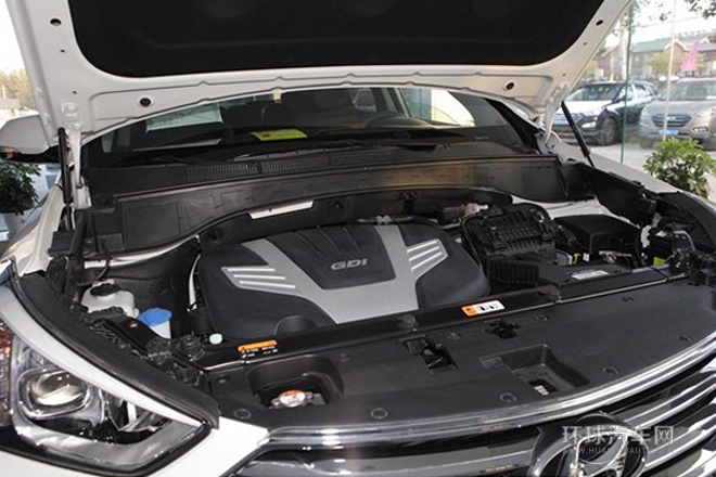 2013款 2.2T 7座棕色內(nèi)飾旗艦版