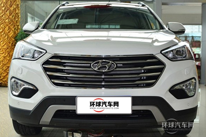 2013款 2.2T 7座棕色內飾旗艦版