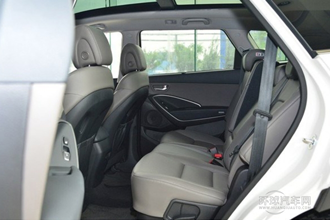 2013款 2.2T 7座旗艦版