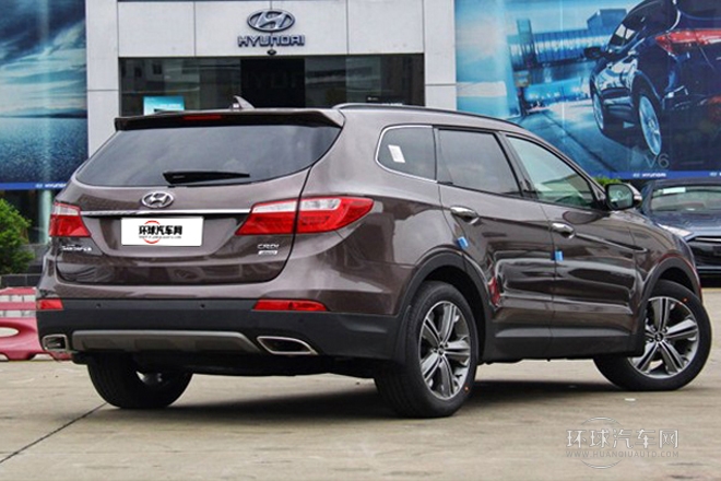 2013款 2.2T 7座豪華版
