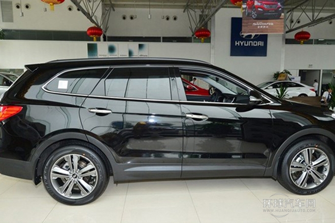 2013款 2.2T 6座豪華版