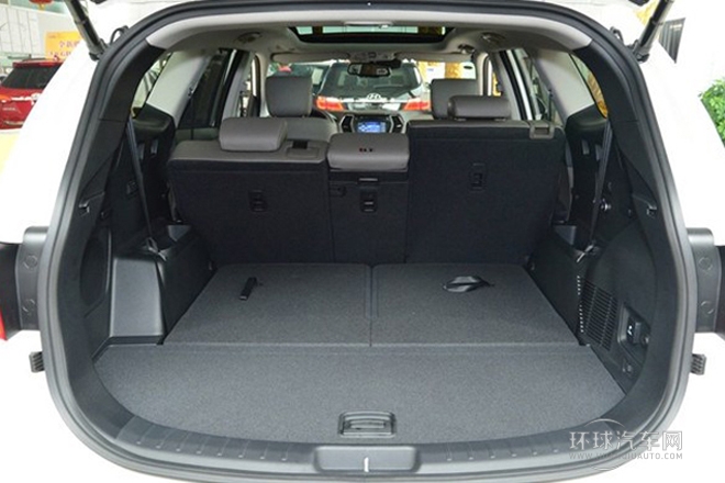 2013款 2.2T 7座舒適版