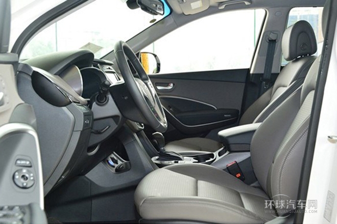 2013款 2.2T 7座舒適版