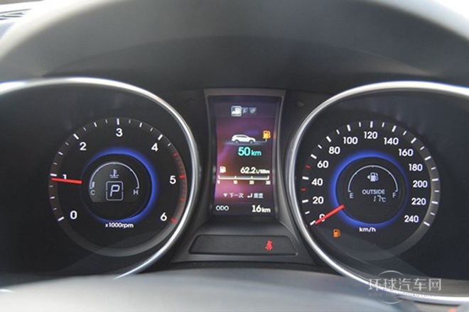 2013款 2.2T 7座舒適版