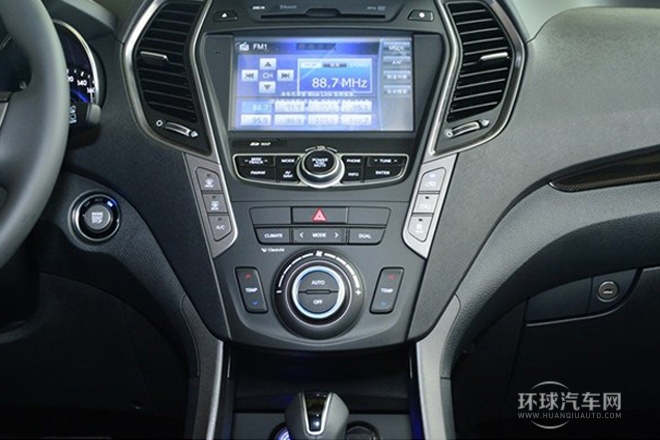 2013款 2.2T 6座舒適版