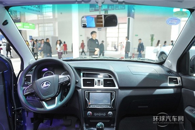 2014款 1.5T 自動兩驅豪華型