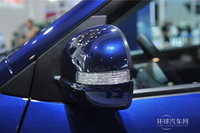 2014款 1.5T 自動兩驅豪華型