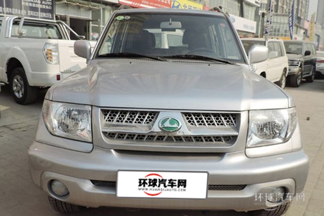 2013款 經(jīng)典版 2.0L 兩驅(qū)標準型