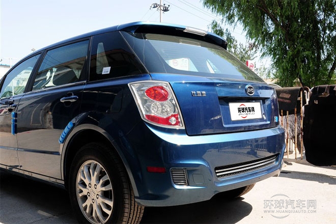 2014款 先行者豪華版