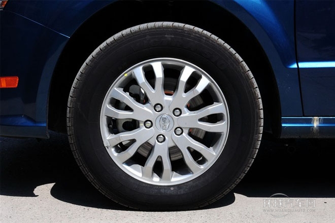 2014款 先行者豪華版