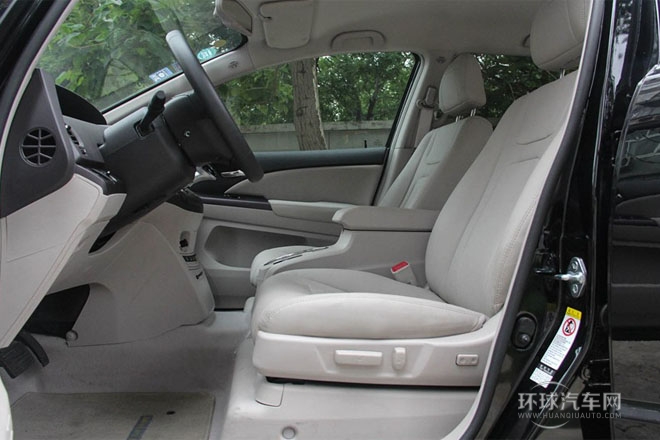 2014款 先行者尊貴版