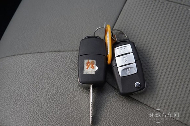 2014款 2.4L 手動兩驅