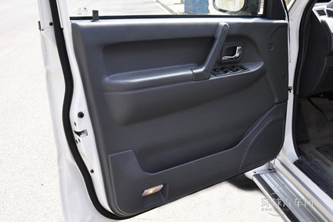 2014款 2.4L 手動兩驅