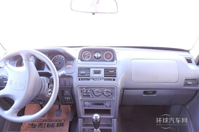 2013款 2.2L 手動兩驅標準型