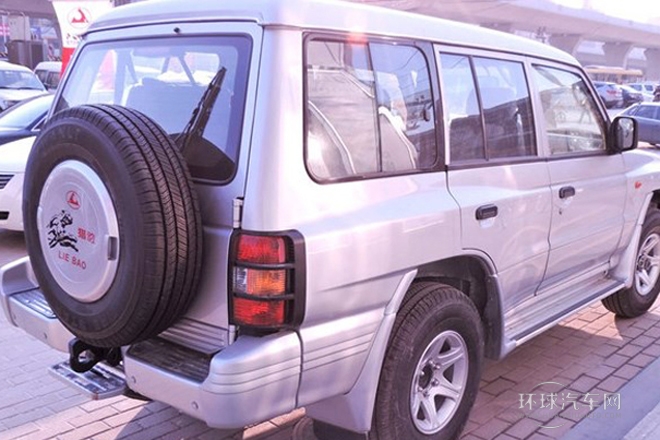 2013款 2.2L 手動兩驅標準型