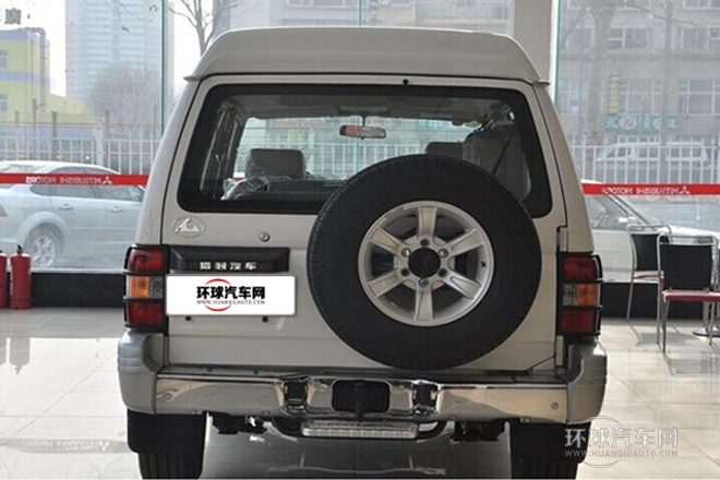 2009款 2.2L 手動兩驅