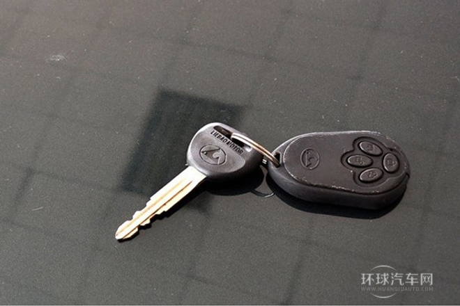 2009款 2.2L 手動四驅