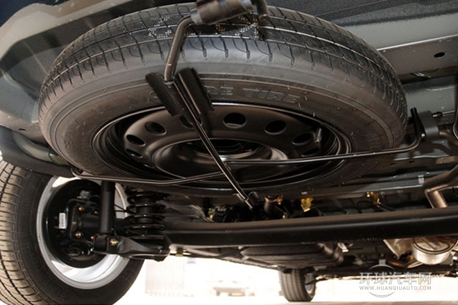 2013款 改款 1.5L 手動豪華型7座 國IV