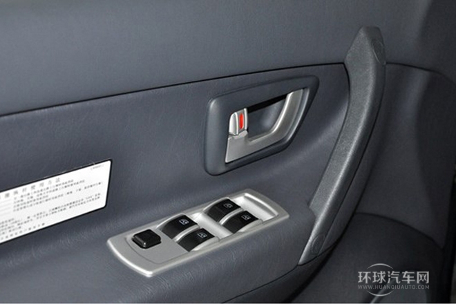 2014款 2.4L 兩驅(qū)舒適型