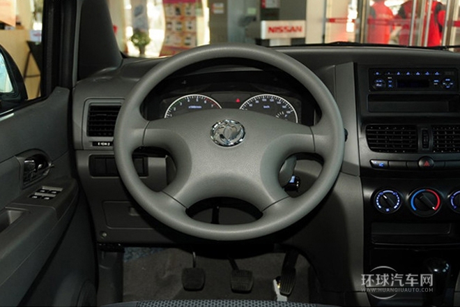 2013款 改款 1.5L 手動舒適型7座 國V