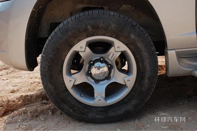 2014款 2.4L 四驅舒適型