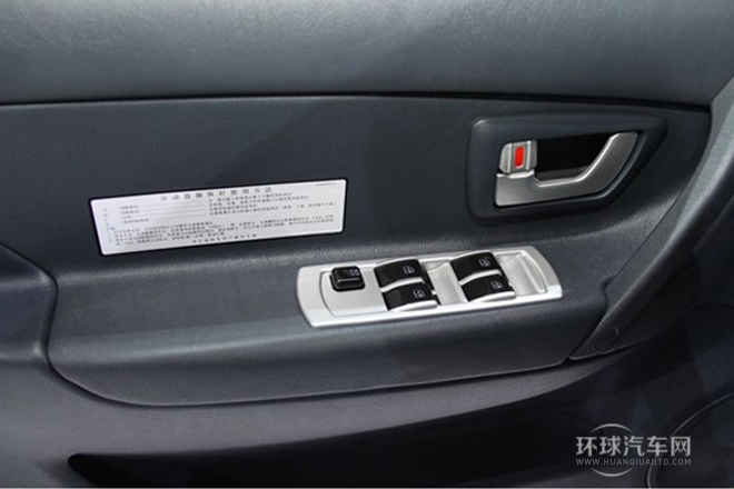 2014款 2.4L 四驅舒適型