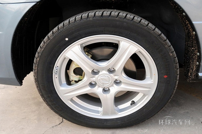 2013款 改款 1.5L 手動豪華型7座 國V