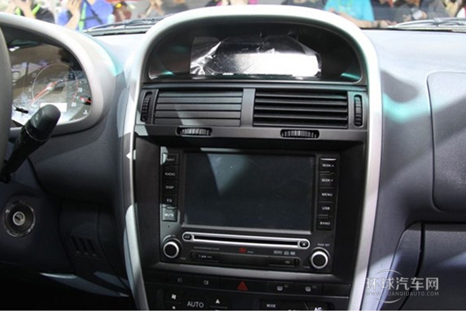 2014款 2.4L 四驅舒適型