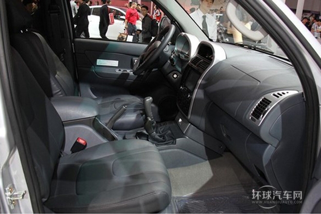 2014款 2.4L 四驅豪華型