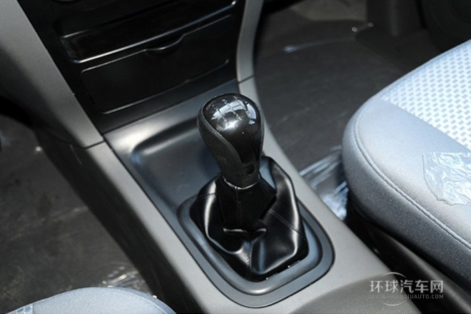 2013款 改款 1.5L 手動豪華型7座 國V