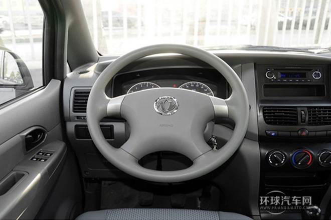 2013款 改款 1.5L 手動豪華型7座 國V